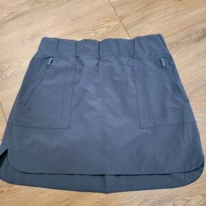 Women's Freedom Trail by Kyodank Grey Skort Sz Large